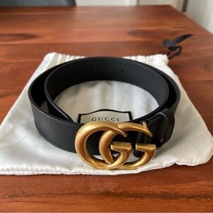 Black Gucci belt 39” with gold GG
